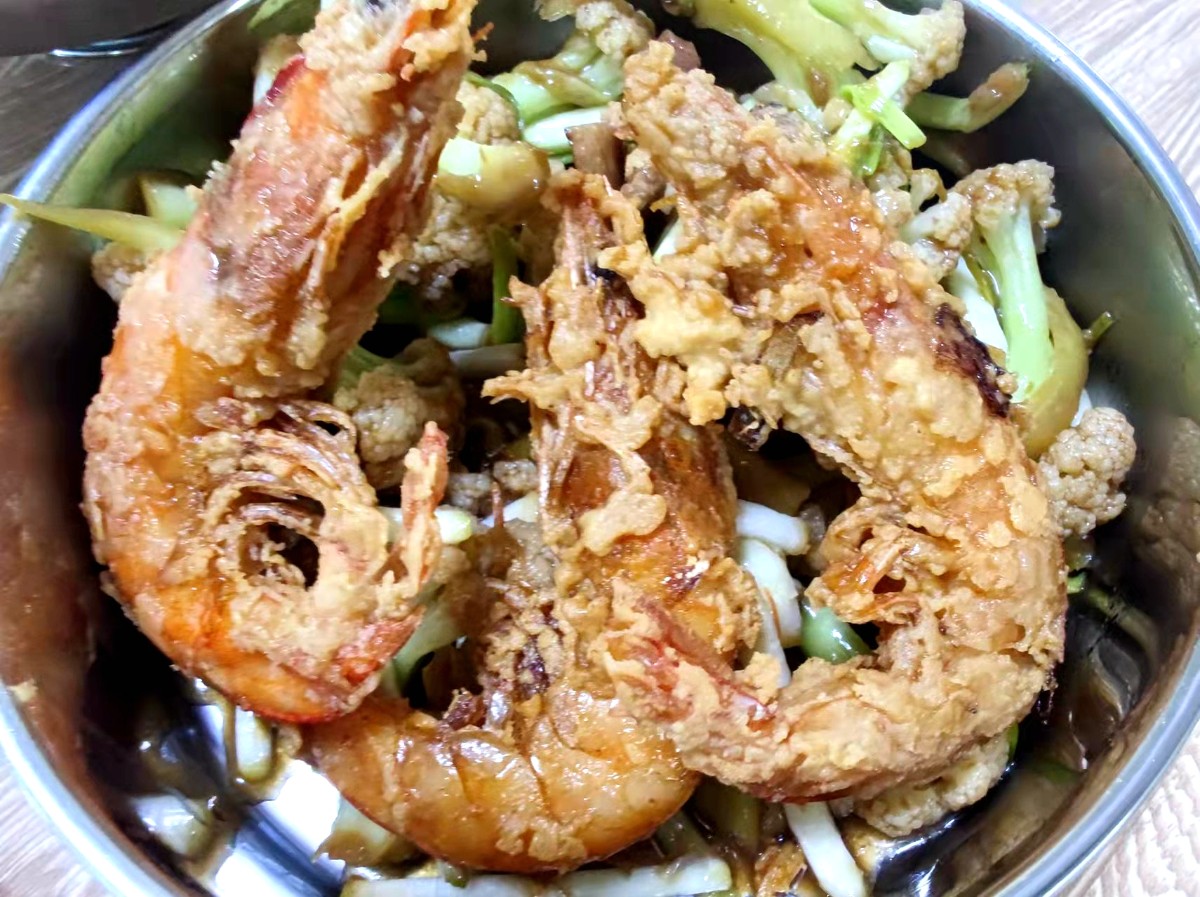 工地美食秀：市政工程公司的可口職工餐