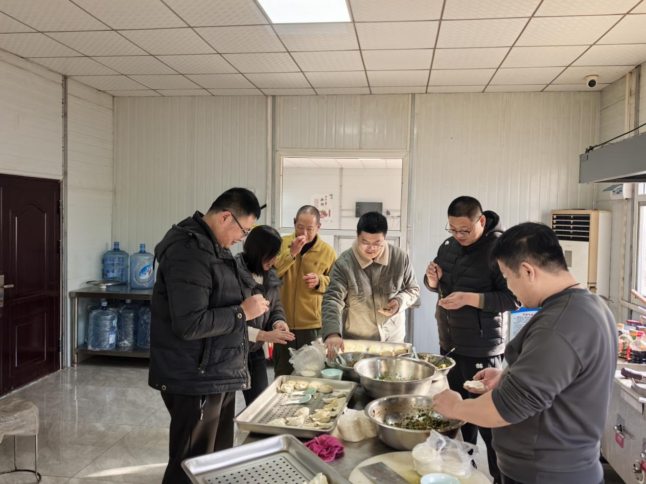 冬至溫情，共包水餃