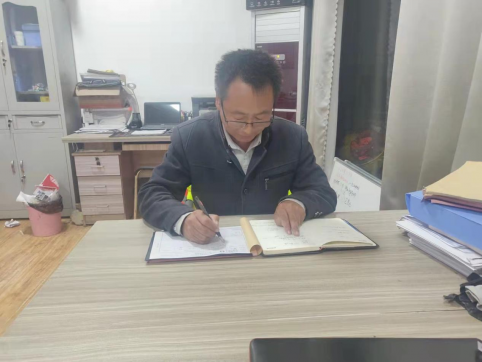 公路人的故事：家有一老，如有一寶