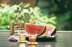 夏日關(guān)懷