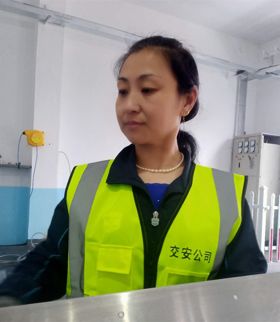 三公司李孟陽.jpg