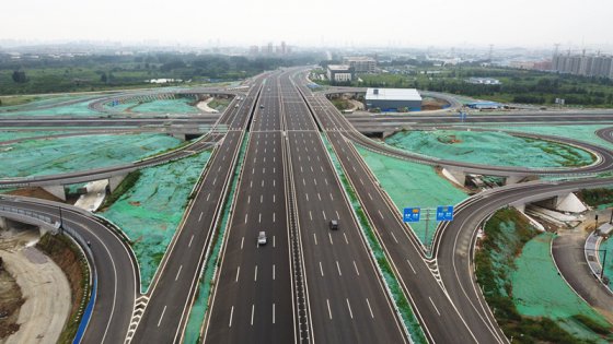 雙魯立交主路、輔路、匝道全面通車