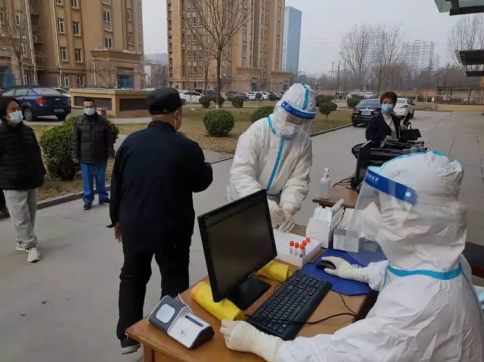萬眾一心，眾志成城
